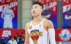 賀希寧表現(xiàn)不佳，16中5得16分8板助斷少。三分9中3。