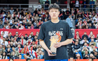 17+6高值全場，余嘉豪不敵楊瀚森，NBA舞臺待他展現(xiàn)。